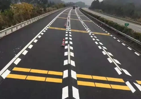 为什么说道路安全始于标线？其规范与引导的基础！