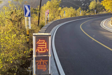 “会说话”的公路：交通设施在预警与诱导方面的作用！